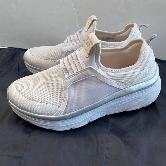 Skechers 149013 White Womens D'lux Walker Size 8.5M Sneakers Shoes Casual - Picture 10 of 14